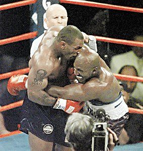 Holyfield vs Tyson