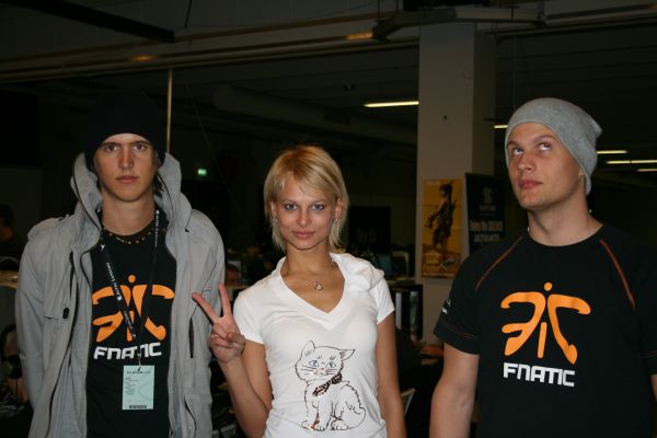 retards in danemark part 1 ( fnatic ins & dsn @ shg 2k7)