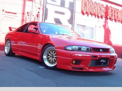 Garage Defend R33