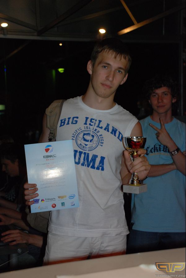Xyligan 2nd place ESWC rus