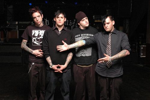 Good Charlotte 2005 year. 