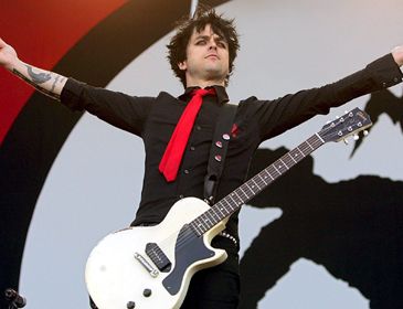 Billie Joe from Green Day. Beautiful style 
