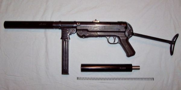 MP 40