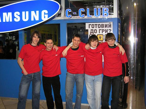 CEKTOP team in ASUS UA