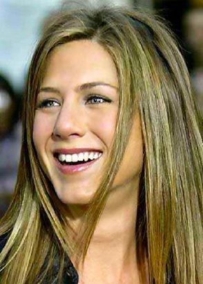 Jennifer Aniston7